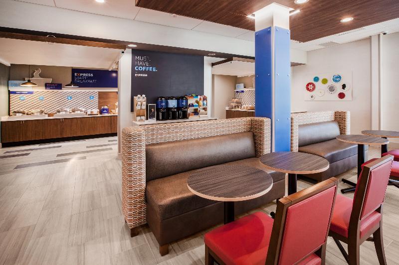 Holiday Inn Express & Suites - Florence - Cincinnati Airport By Ihg Exterior photo